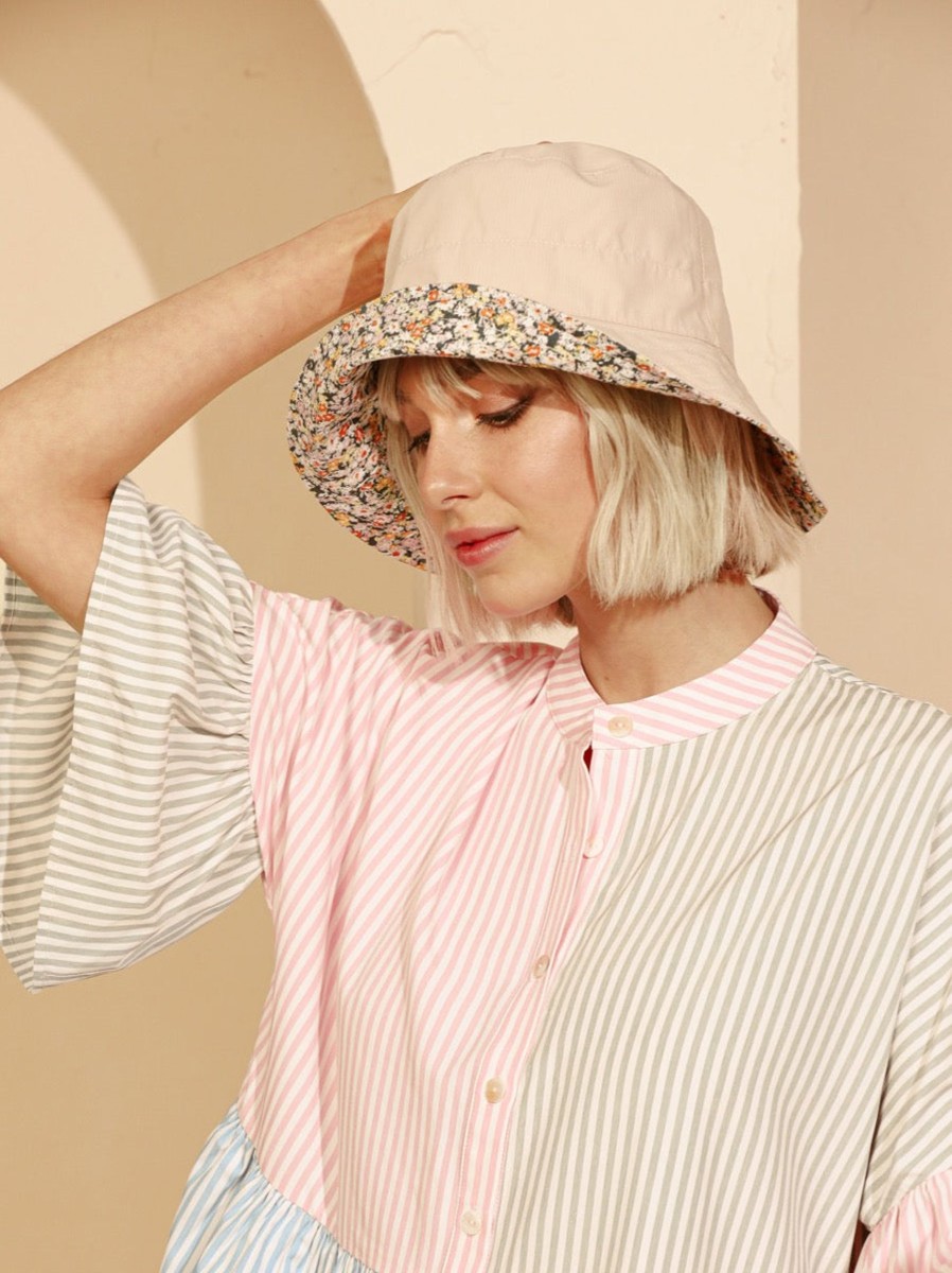 Headwear Angels Whisper | Reversible Floral Bucket Hat