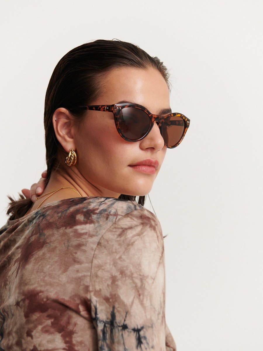 Other Angels Whisper | Clinton Circular Sunglasses