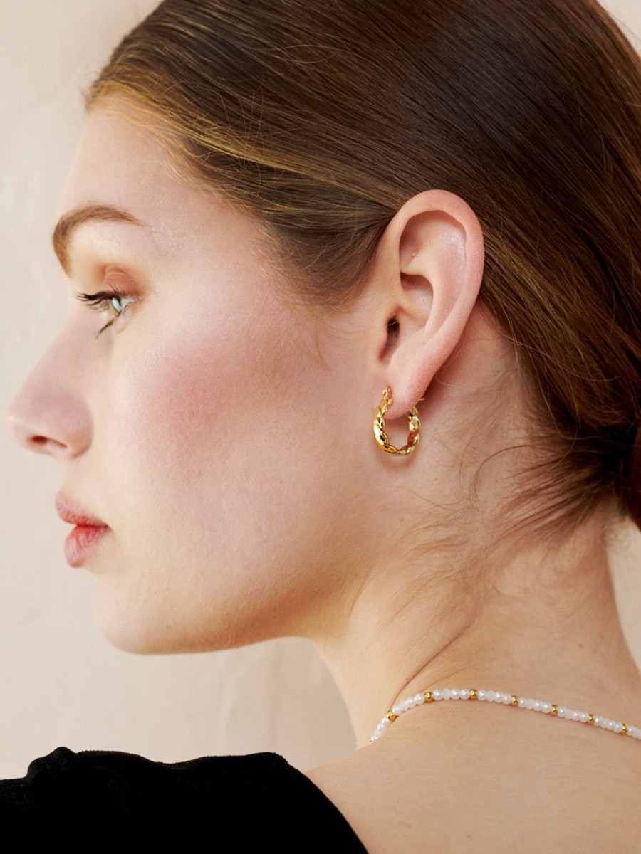 Jewellery Angels Whisper | Flat Twist 18K Gold Plated Earrings