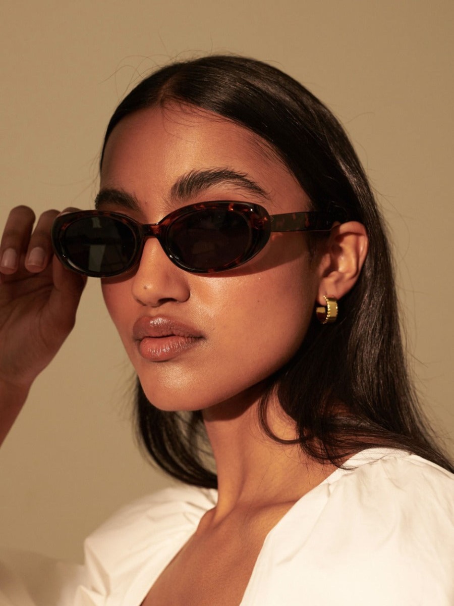 Other Angels Whisper | Mardi Oval Retro Sunglasses